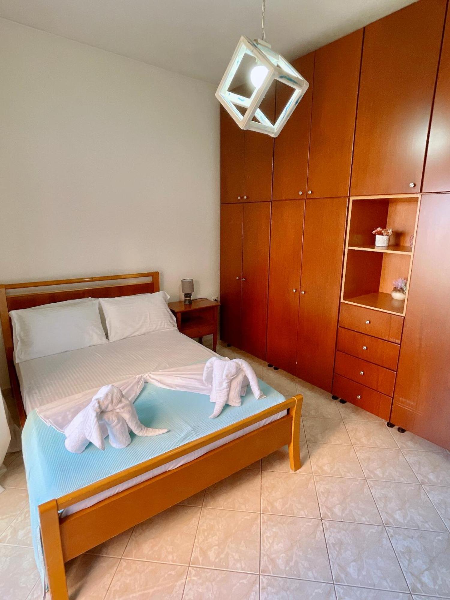 Garden House * Nea Karvali