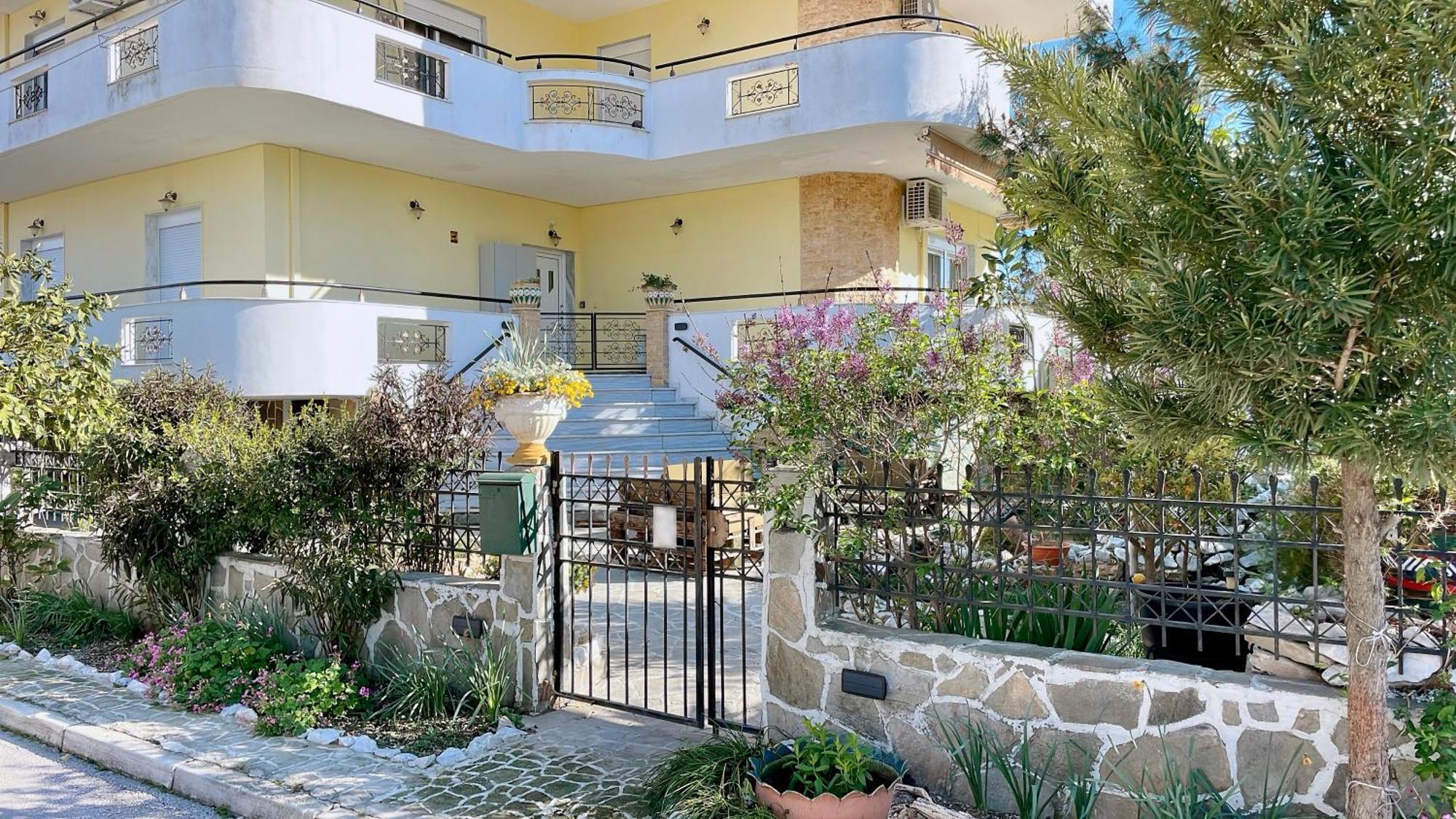 Garden House *